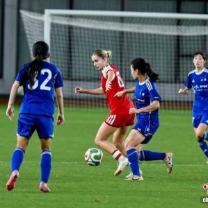 2026上海明日之星冠军杯女子组收官 上海U17女足憾负阿森纳