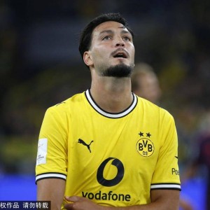 拜仁半场10领先，射门84碾压！德甲焦点战冲新赛季开门红