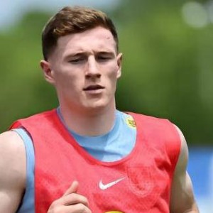 不做冤大头！曼联锁定法甲怪兽桑加雷，3400万英镑性价比惊人